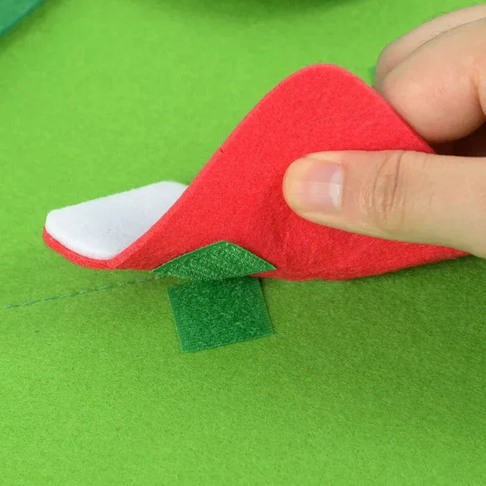 Tiny Table Montessori Felt Christmas Tree