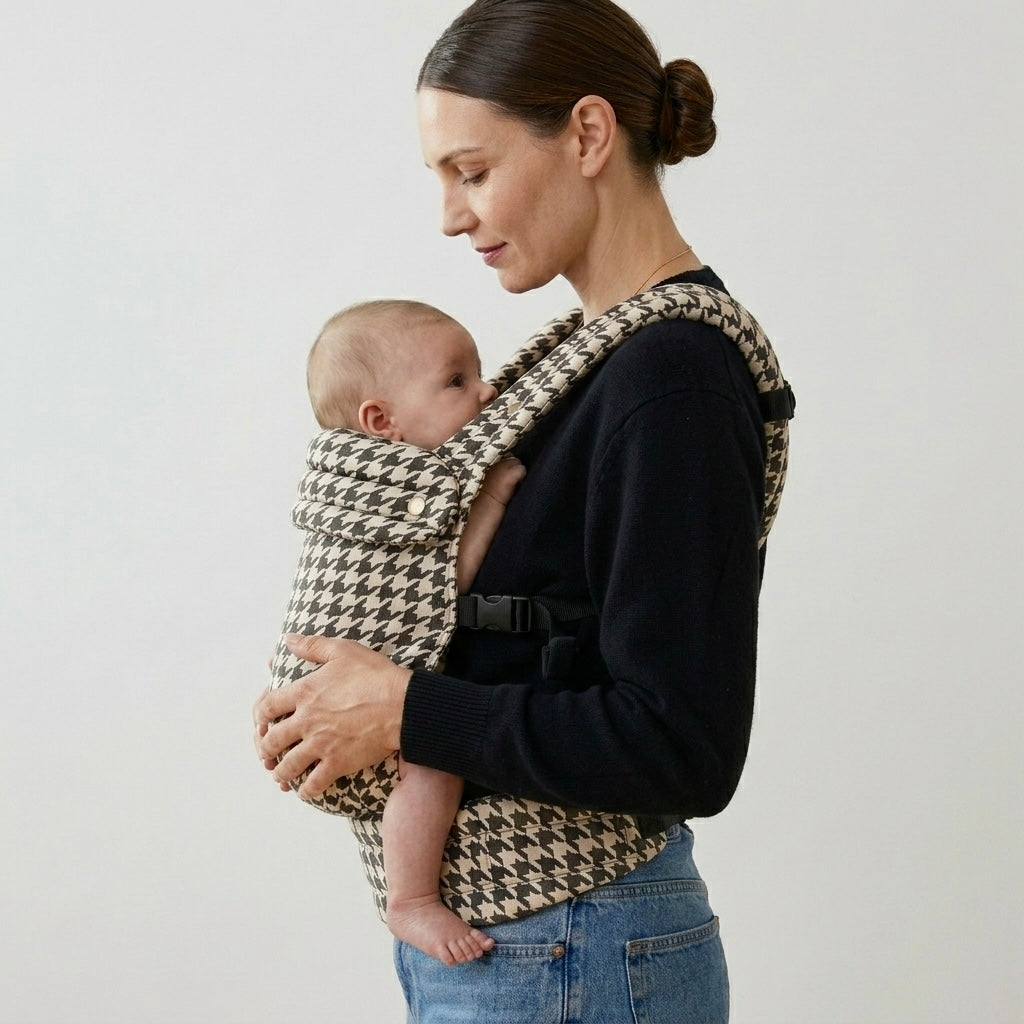 Tiny Table™ Embrace Baby Carrier - Noir